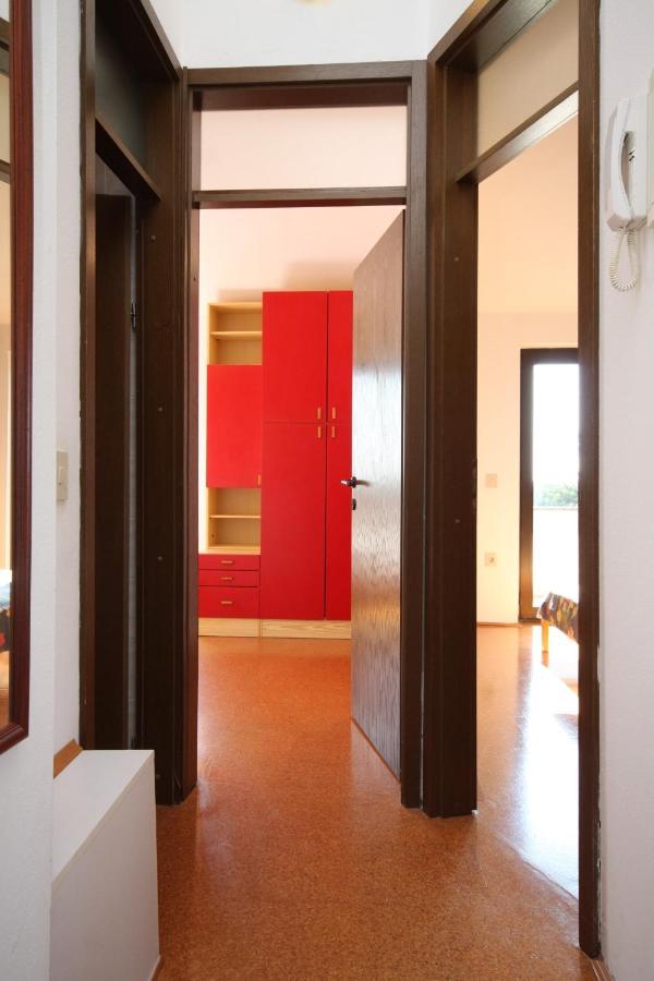 With A Parking Space - 7171 Umag